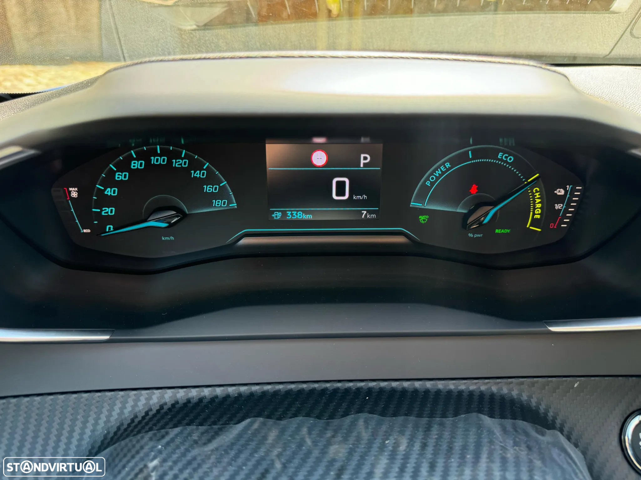 Peugeot e-208 50 kWh Style - 9