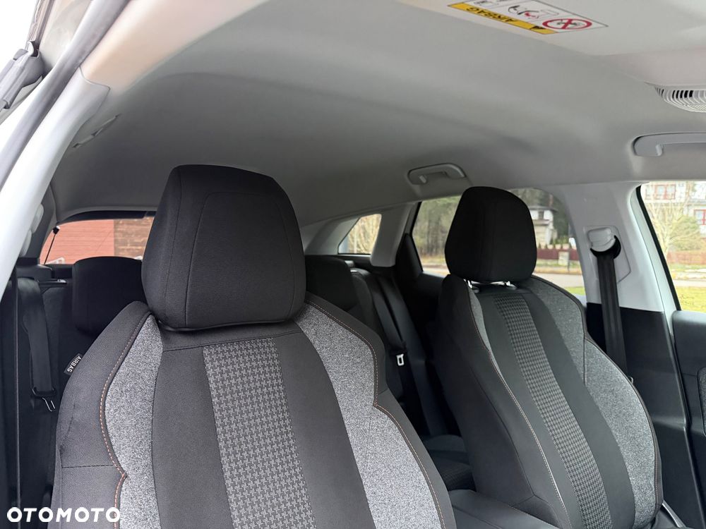 Peugeot 3008 BlueHDi 130 Stop & Start EAT8 Active Pack - 24