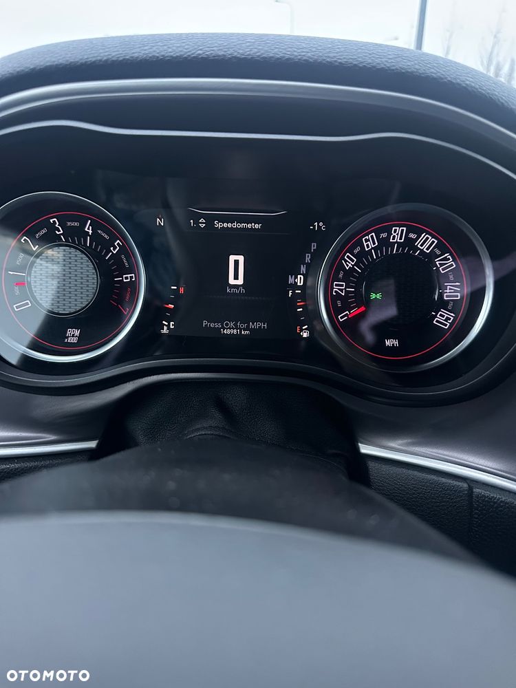 Dodge Challenger Automatik SXT Plus - 16