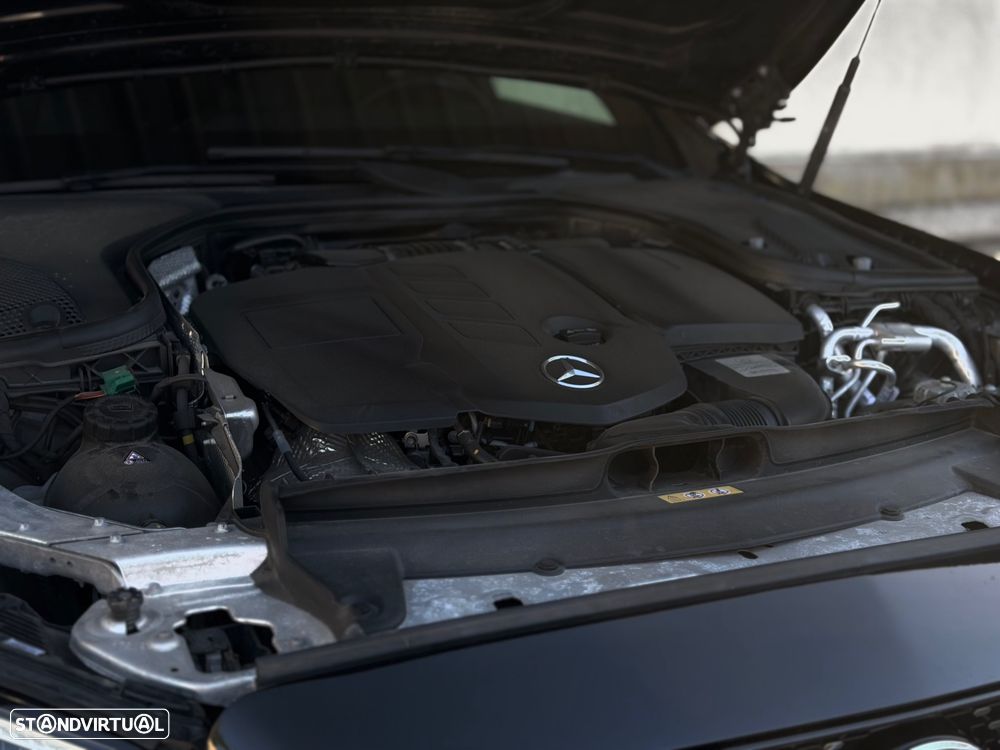 Mercedes-Benz E 300 de AMG Line - 14
