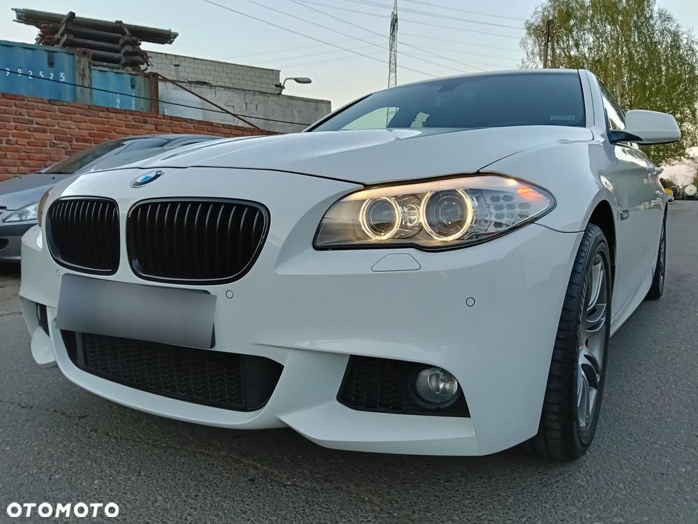 BMW Seria 5 528i xDrive