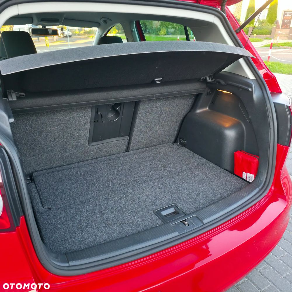 Volkswagen Golf Plus - 11