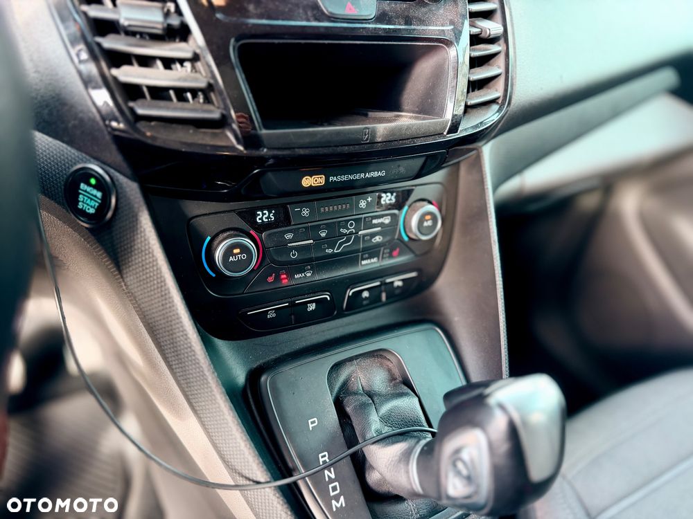 Ford Tourneo Connect Grand - 5