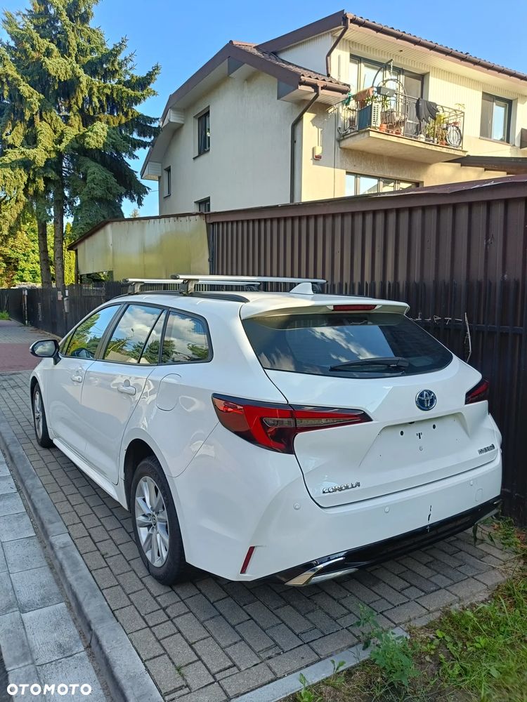 Toyota Corolla 1.8 Hybrid Comfort - 3