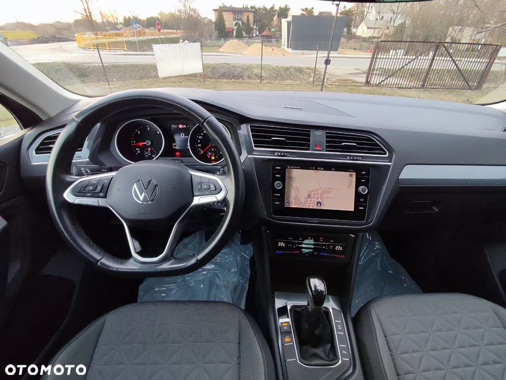 Volkswagen Tiguan - 6