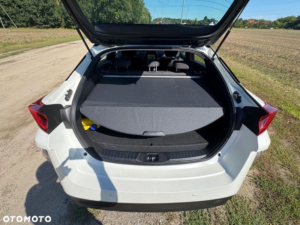 Toyota Prius Hybrid Executive - 21