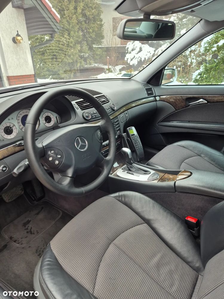 Mercedes-Benz Klasa E 320 T Avantgarde - 7