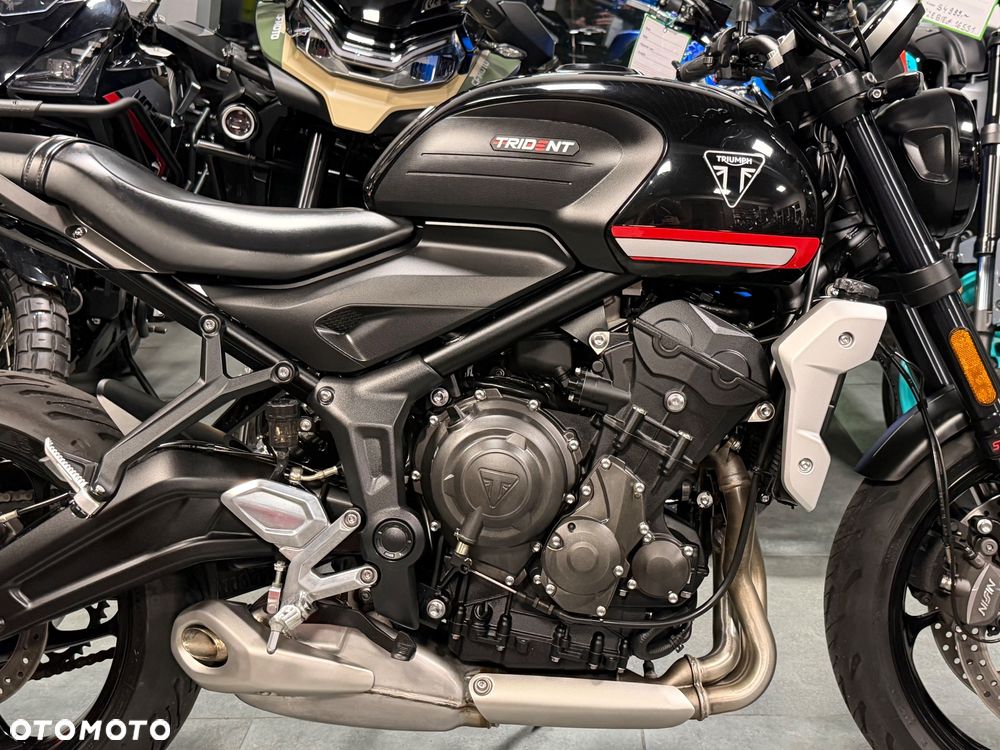 Triumph Trident - 7