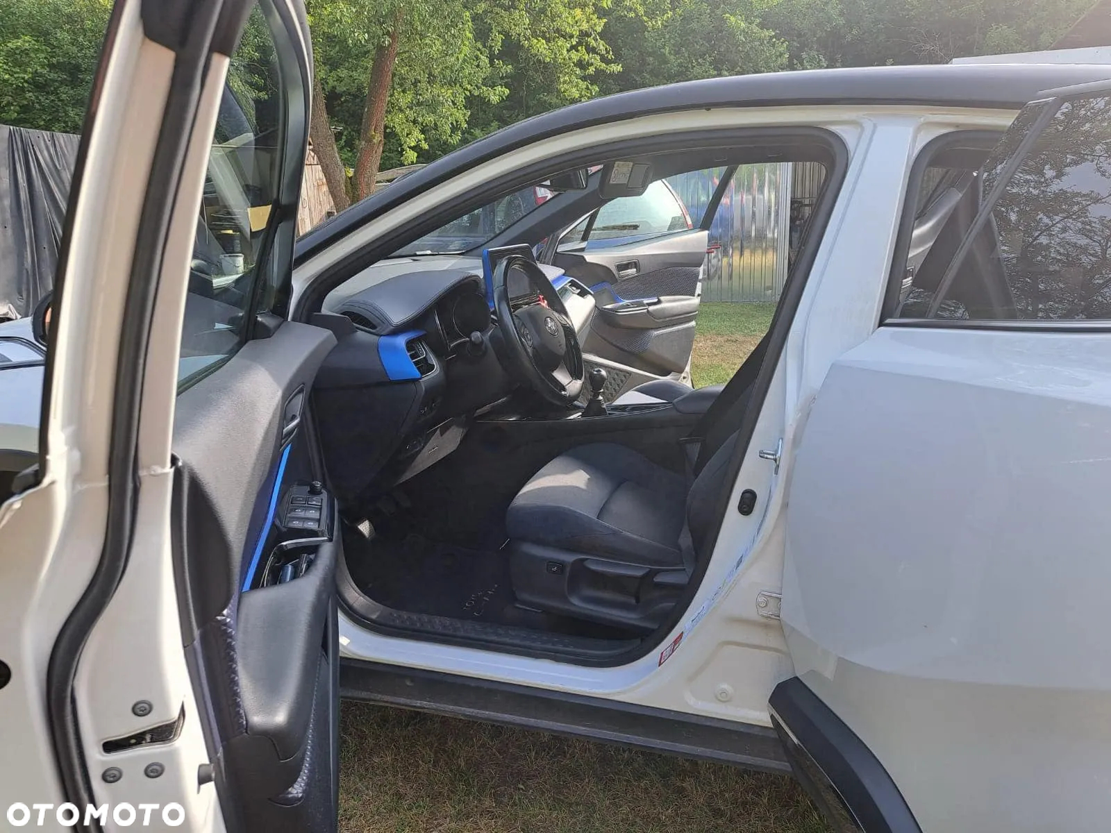 Toyota C-HR 1.2 T Premium - 10