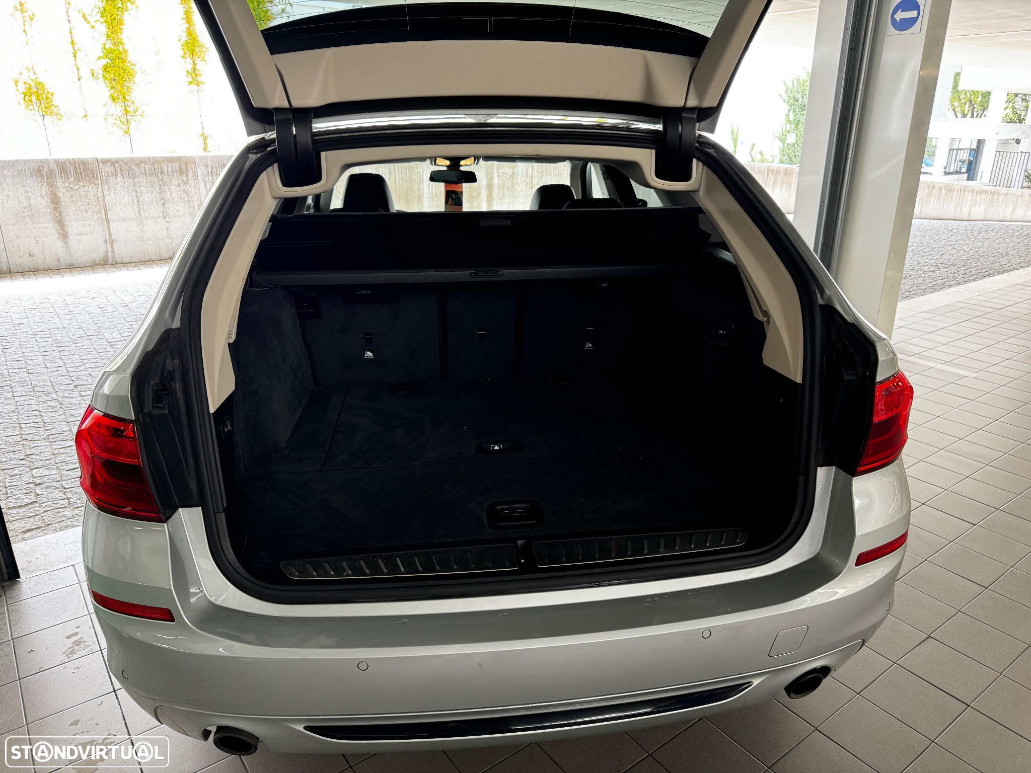BMW 525 d Touring Aut. Sport Line - 25