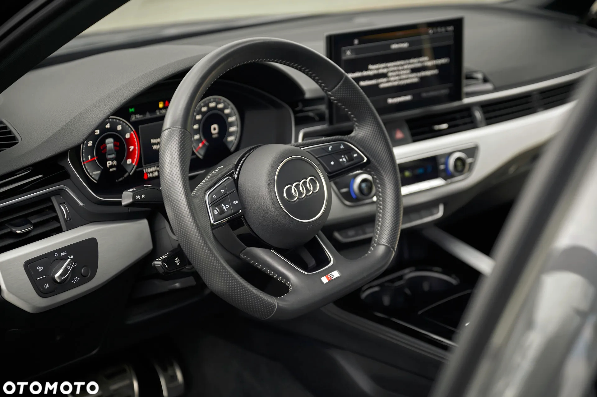 Audi A4 35 TFSI Sport S tronic - 27