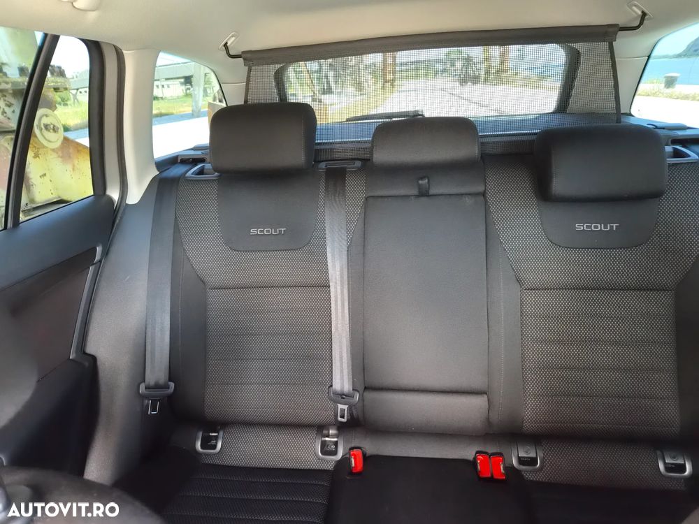 Skoda Octavia 2.0 TDI 4x4 DSG Scout - 11