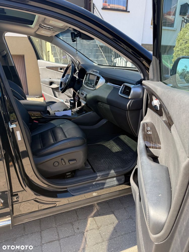 Kia Sorento - 4