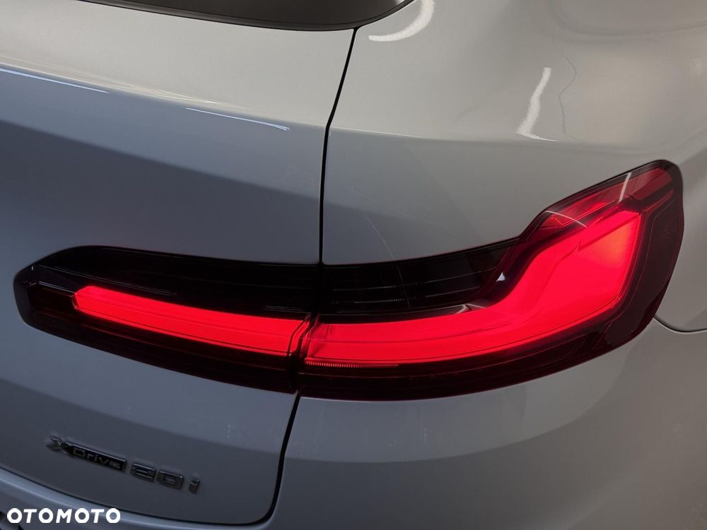 BMW X4 - 10