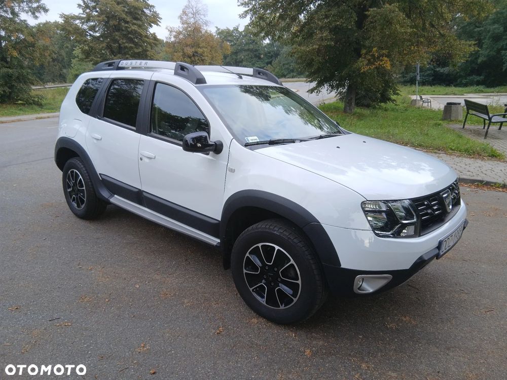 Dacia Duster 1.6 SCe Blackshadow S&S - 15