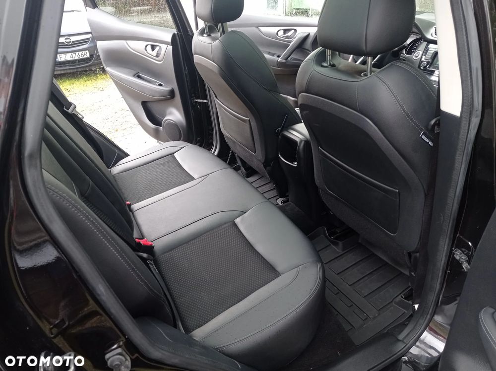 Nissan Qashqai - 14
