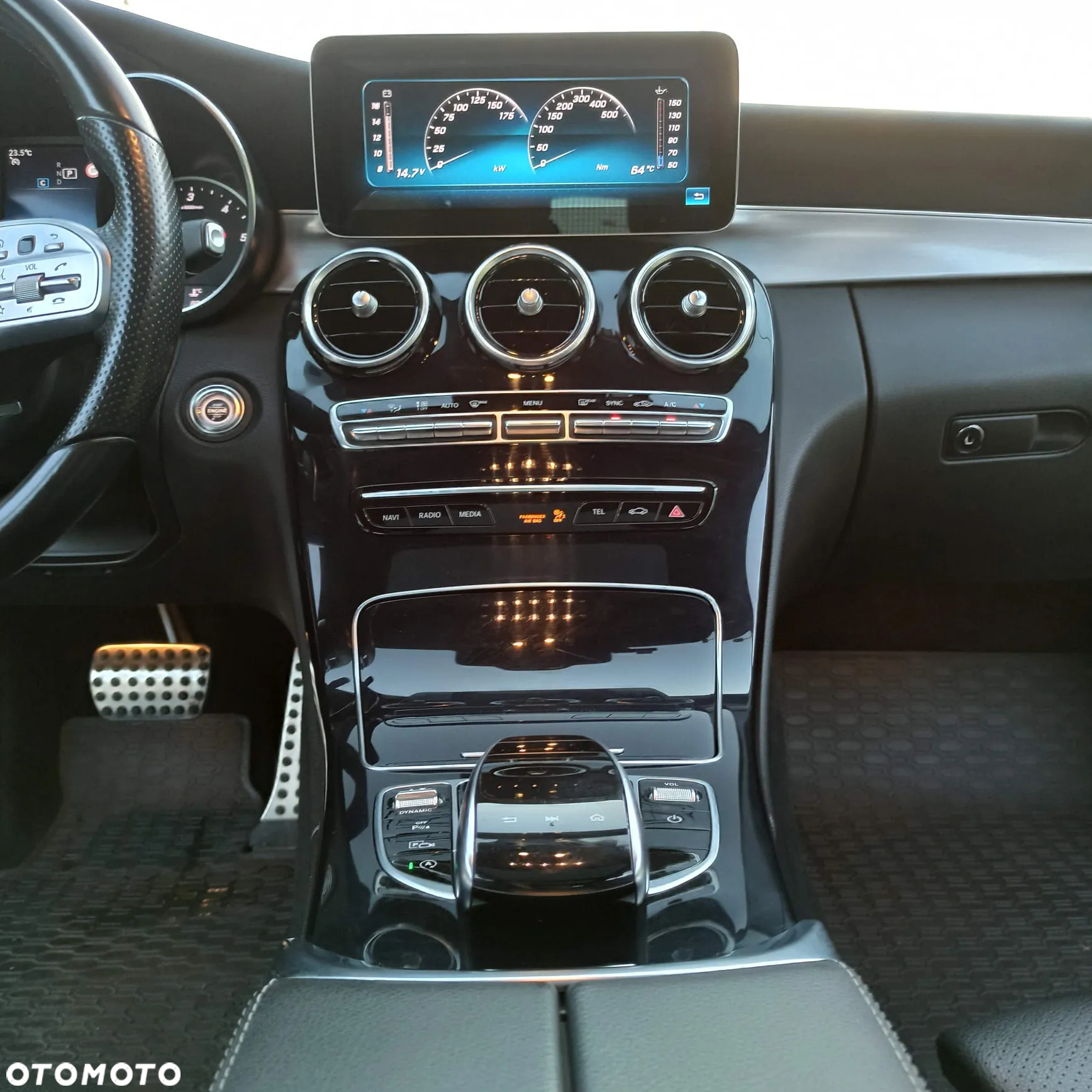Mercedes-Benz Klasa C 220 d 4Matic T 9G-TRONIC AMG Line - 20