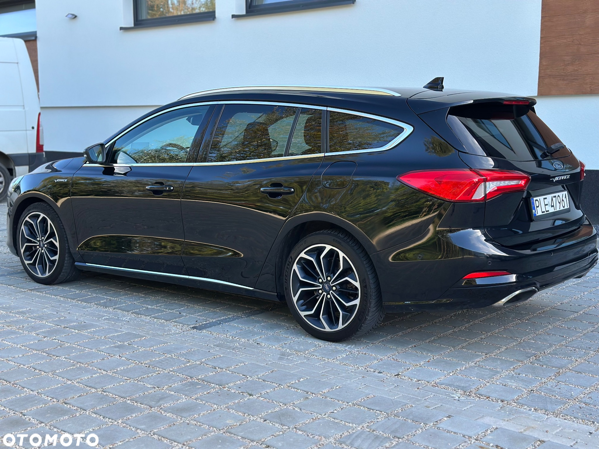 Ford Focus 1.0 EcoBoost Hybrid ST-LINE VIGNALE - 6