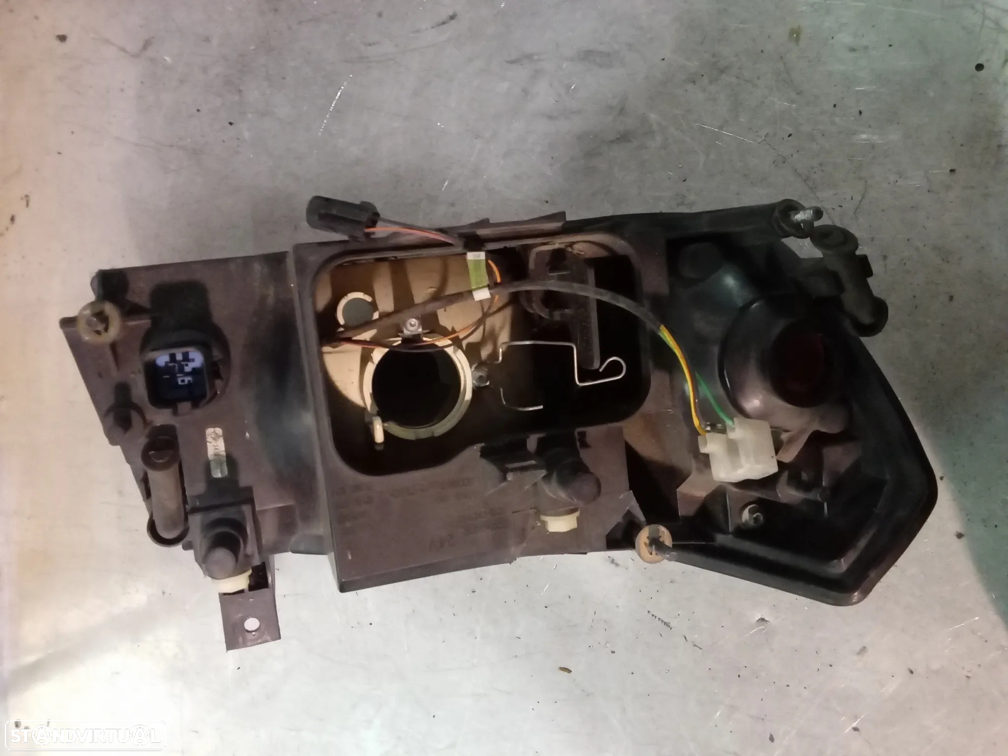 ÓTICA / FAROL FORD TRANSIT 00-06 - ESQUERDO / DIREITO - 3