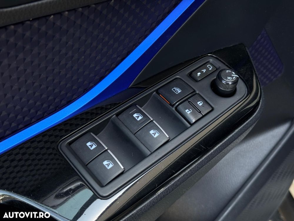 Toyota C-HR - 17
