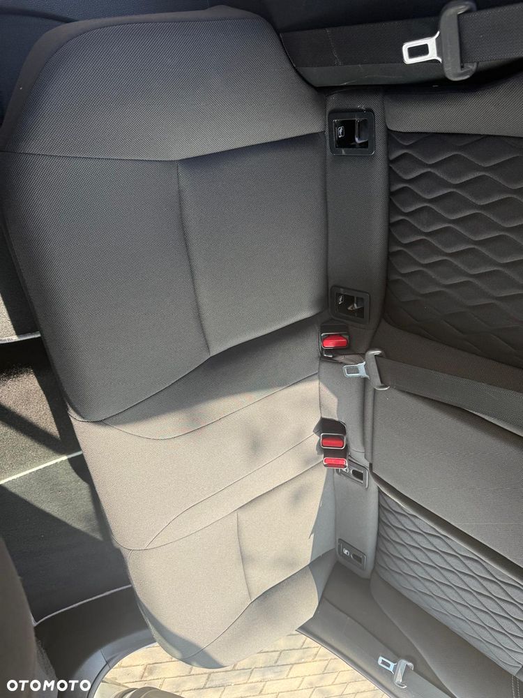 Toyota Corolla 1.8 Hybrid Comfort - 7