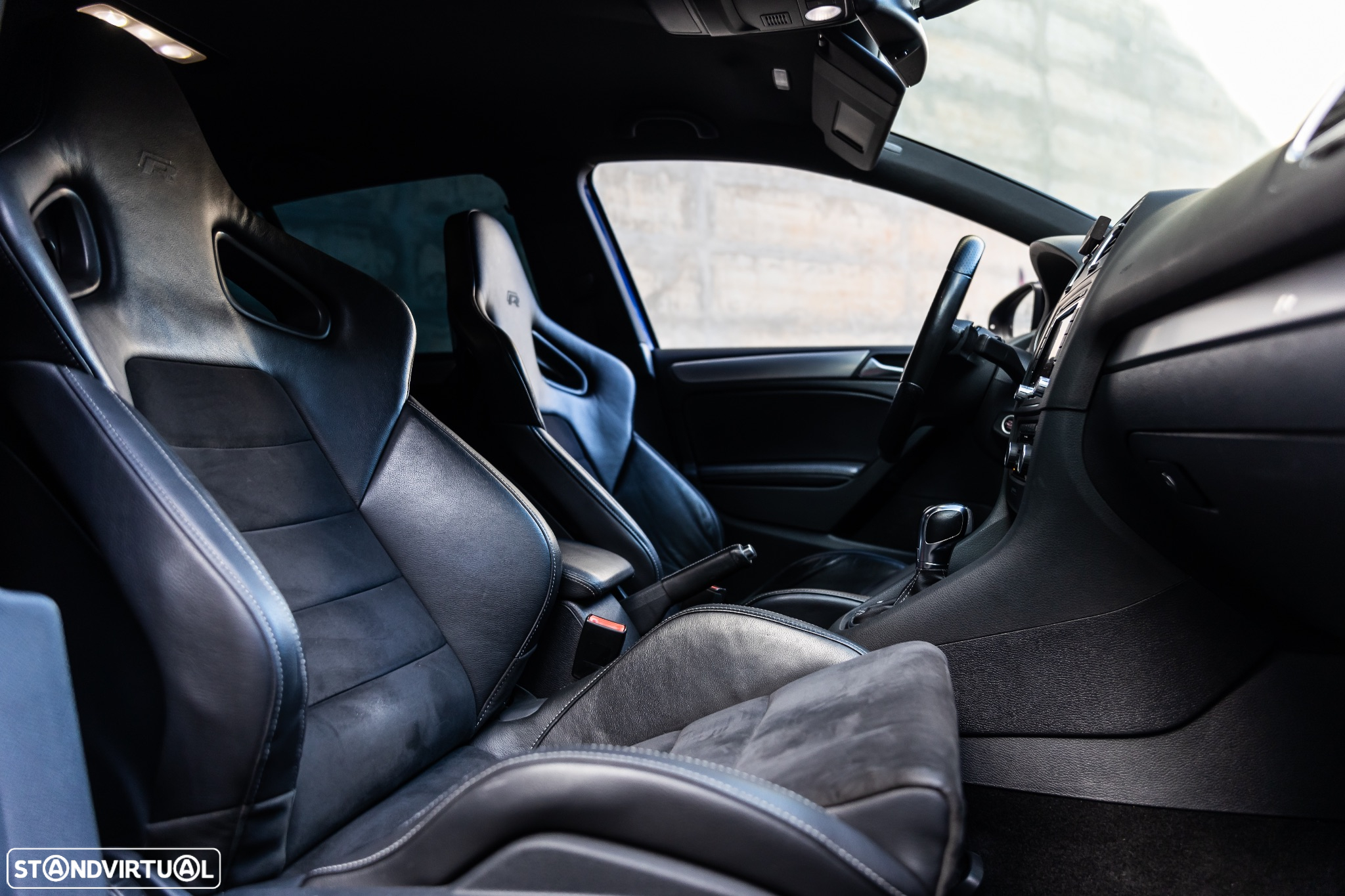 VW Golf 2.0 R DSG - 14
