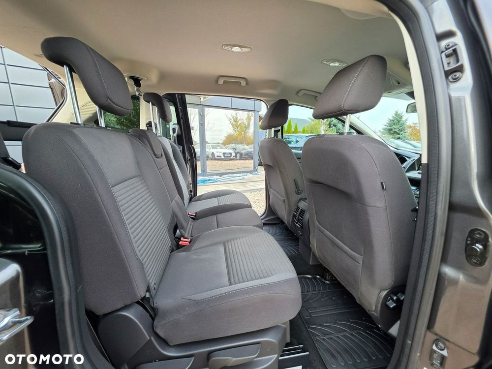 Ford Grand C-MAX - 33