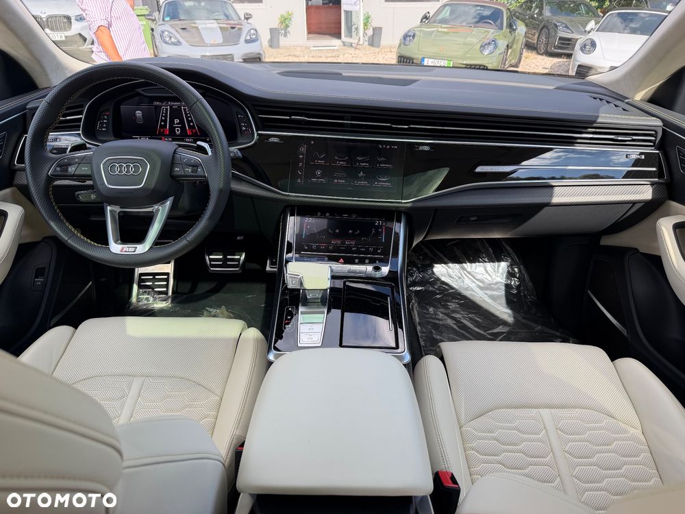 Audi RS Q8 TFSI quattro tiptronic - 37