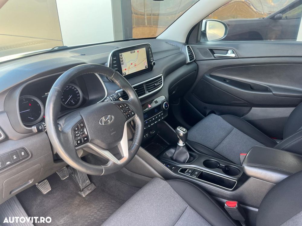 Hyundai Tucson 2.0 CRDI 4WD 6MT Premium - 5