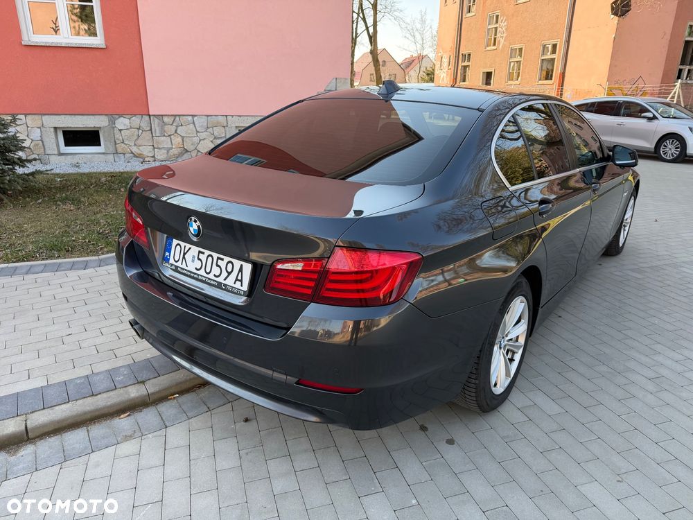 BMW Seria 5 - 34