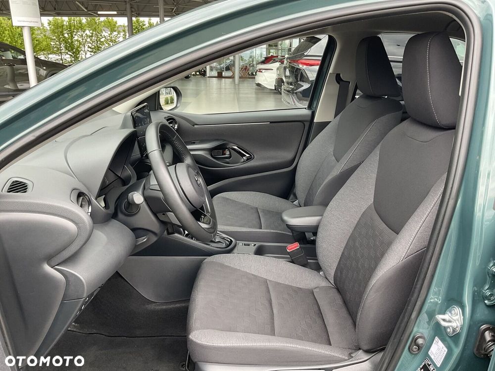 Toyota Yaris Hybrid 1.5 Style - 14