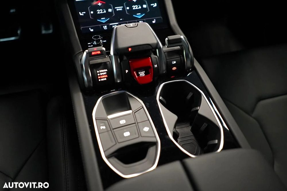 Lamborghini URUS - 16
