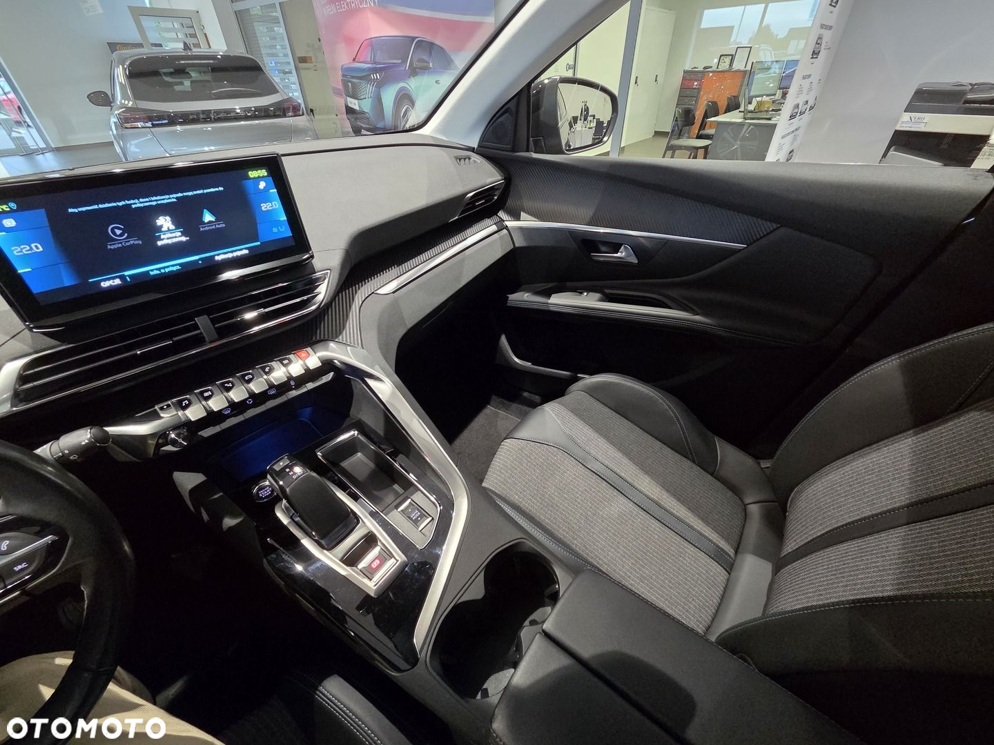 Peugeot 3008 1.6 PureTech Hybrid PHEV Allure S&S EAT8 - 31