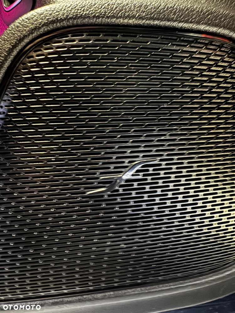 Mercedes-Benz GLB 200 d 8G-DCT Progressive Advanced - 24