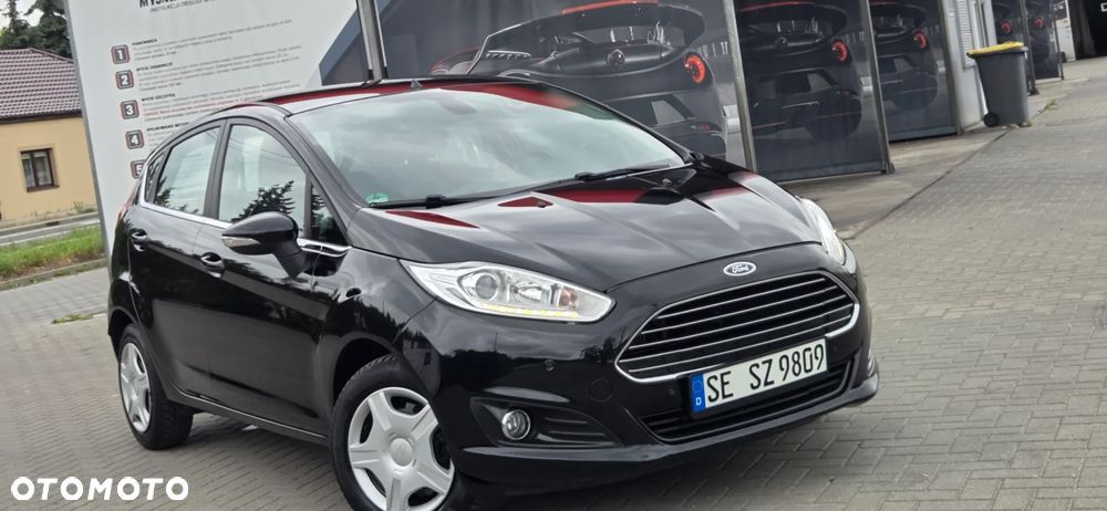 Ford Fiesta 1.0 EcoBoost STart-Stop Titanium - 18