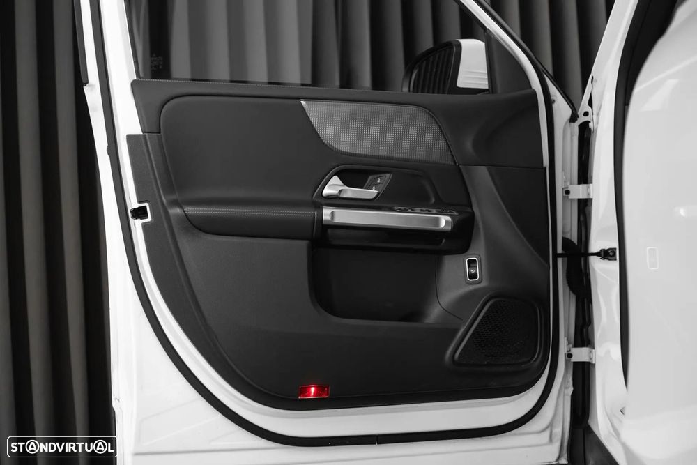 Mercedes-Benz EQB 250 Progressive - 31
