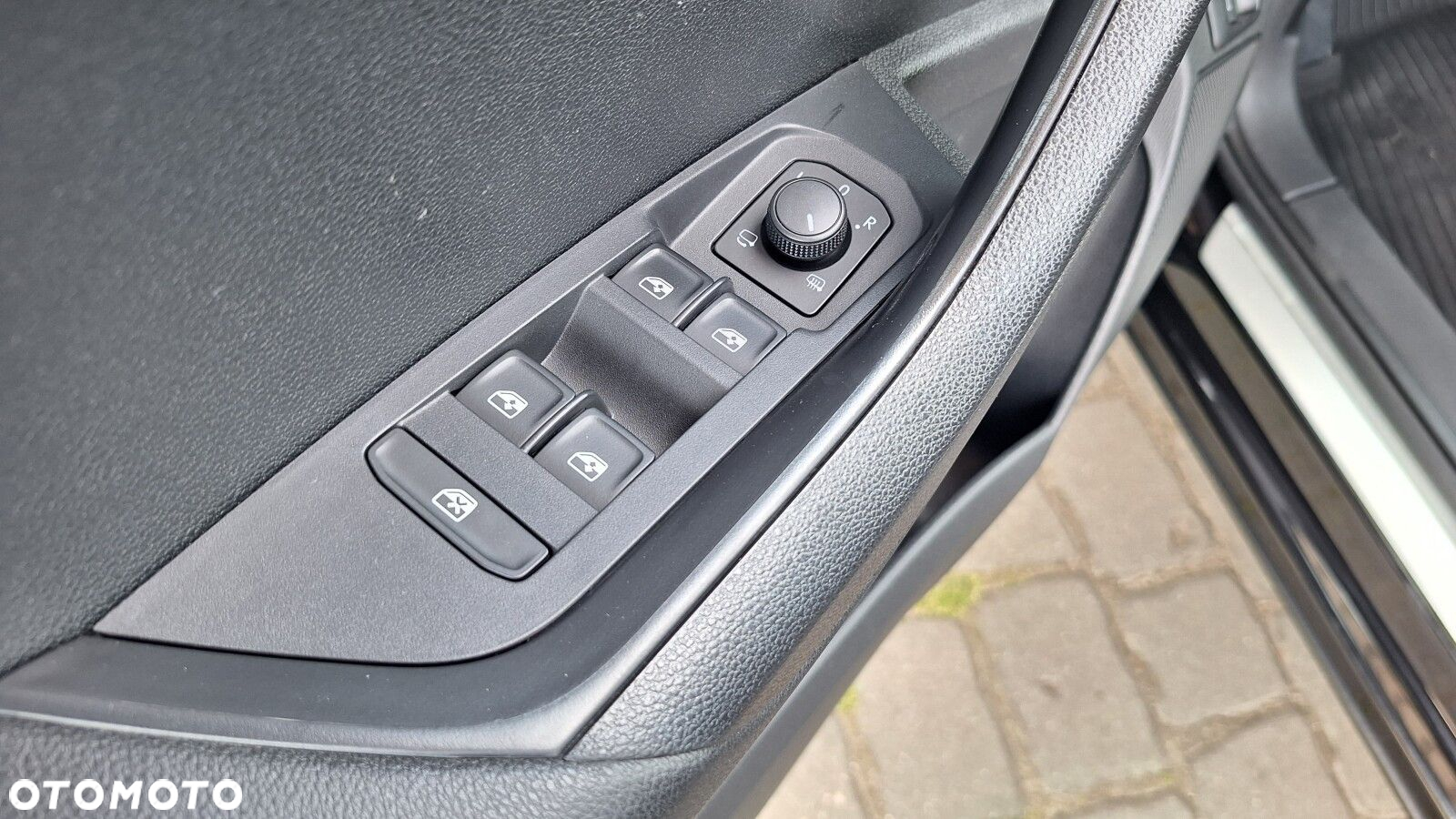 Skoda Karoq 1.5 TSI ACT 4x2 Style DSG - 13