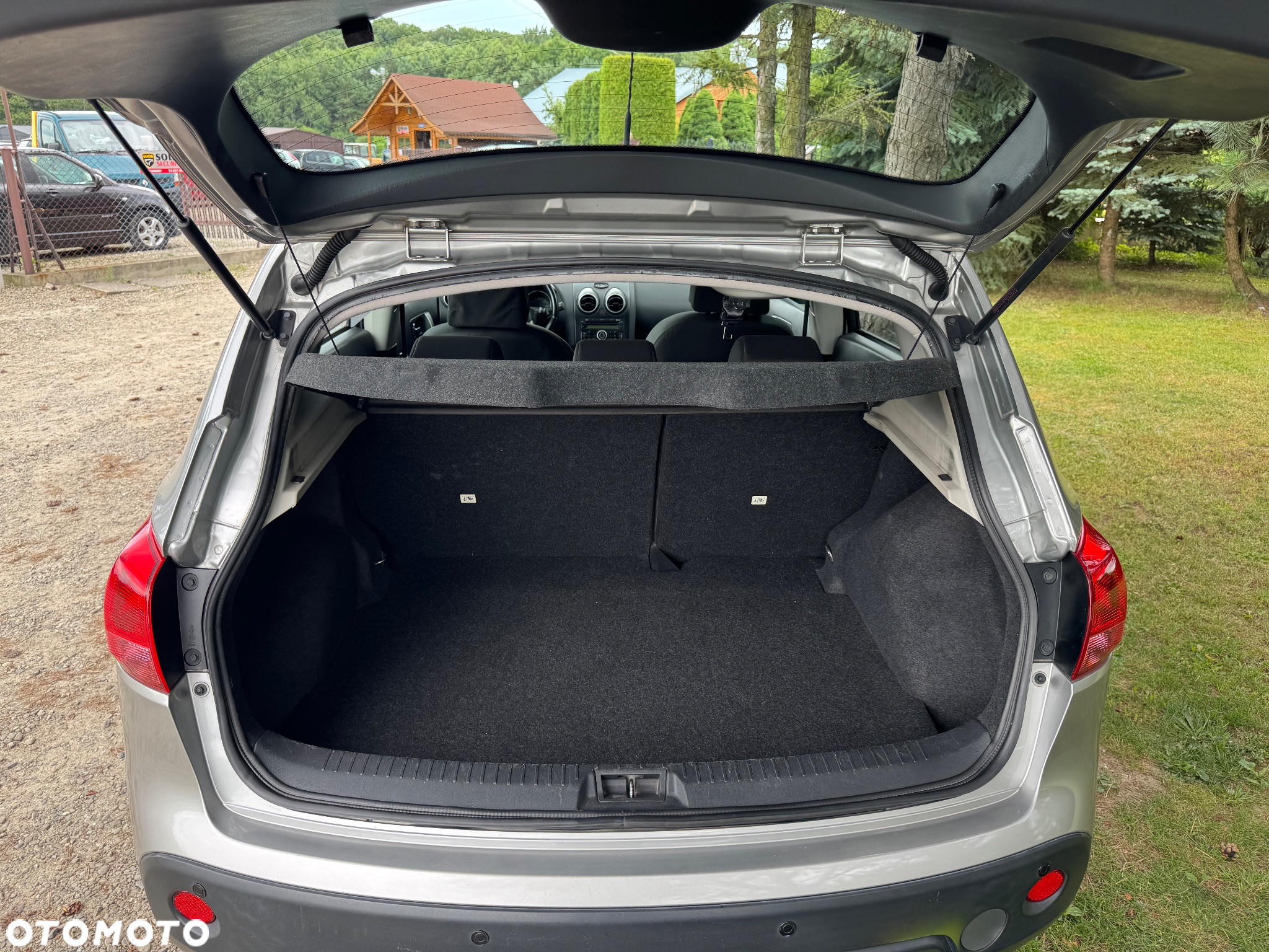 Nissan Qashqai 1.5 dCi N-Connecta - 38