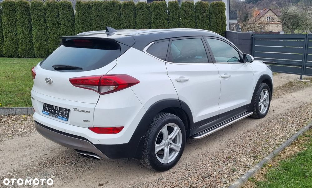Hyundai Tucson 1.6 Turbo 4WD Advantage - 11