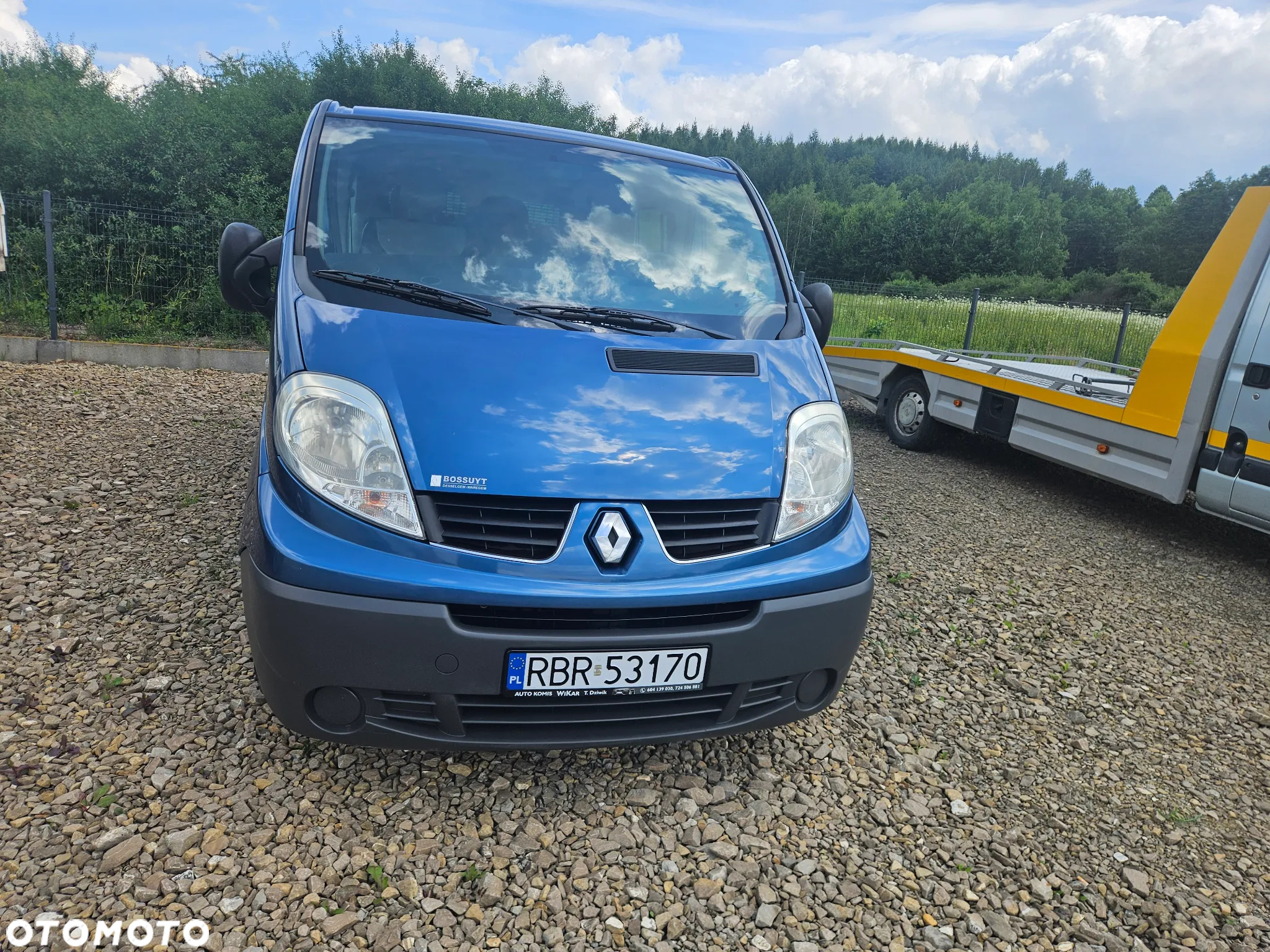 Renault TRAFIC - 2