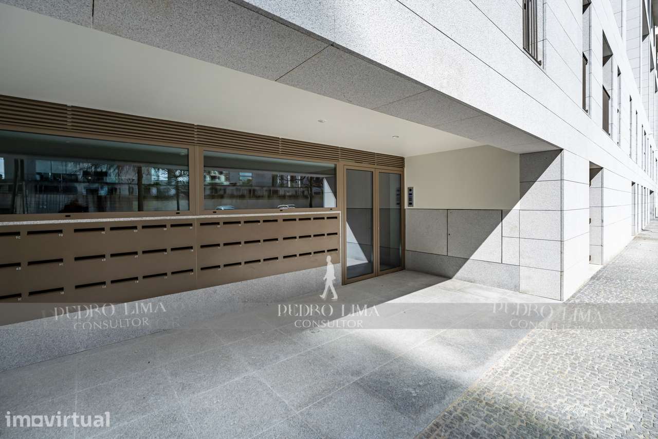 Para investidor | Vendido Mobilado e equipado | Condominio com Piscina - Grande imagem: 3/47