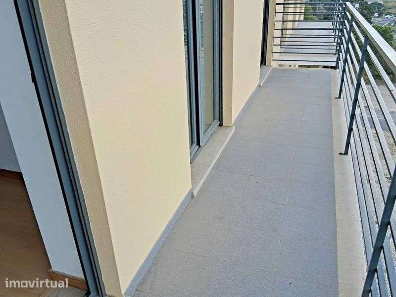 Apartamento T1 Em Ótimo estado Conservação! - Grande imagem: 2/12