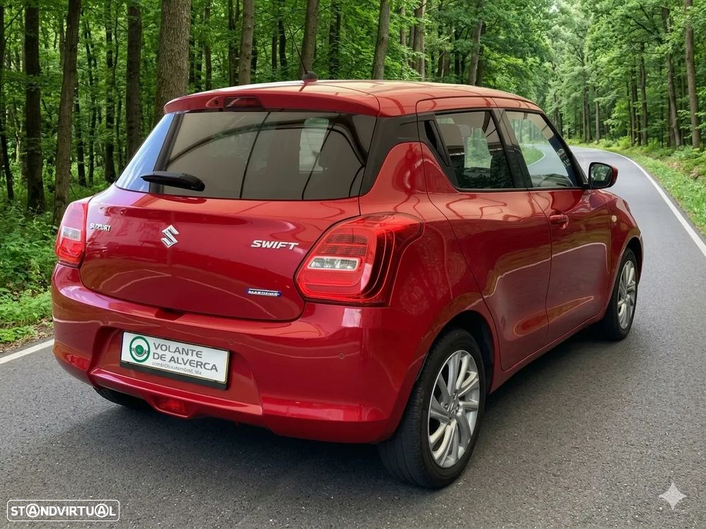 Suzuki Swift 1.2 Mild Hybrid GLX CVT - 3