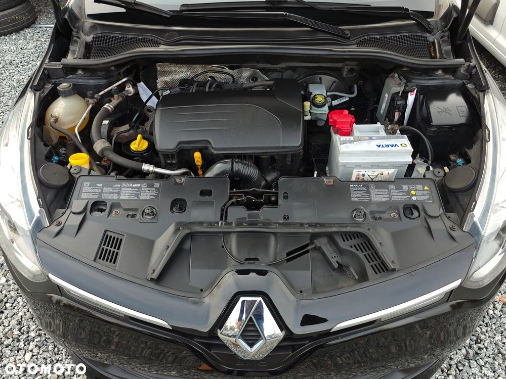Renault Clio 1.2 16V 75 Life - 25