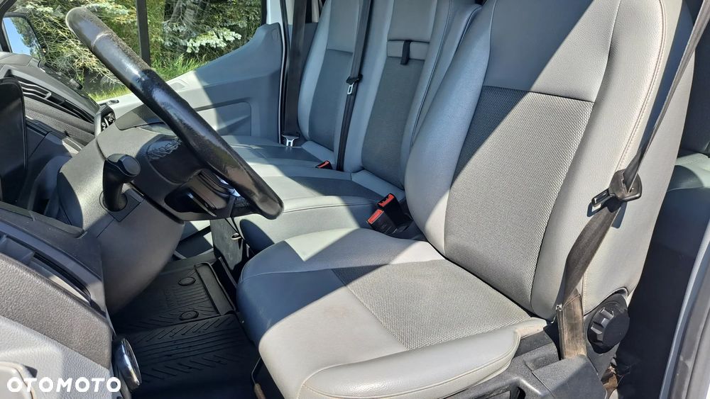 Ford Transit - 15