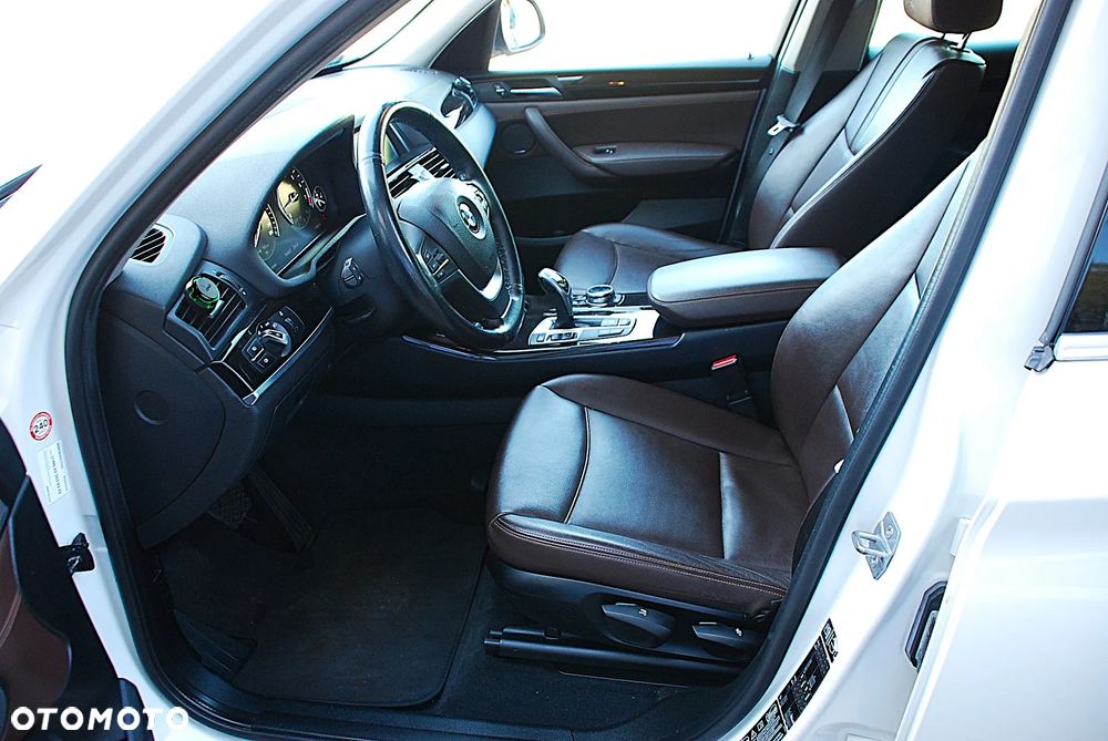 BMW X3 xDrive28i xLine - 10