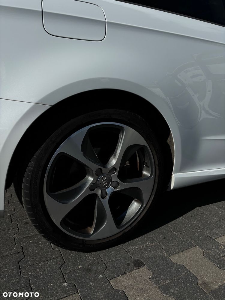 Audi A3 3-drzwiowe 1.4 TFSI S line Sportpaket - 18