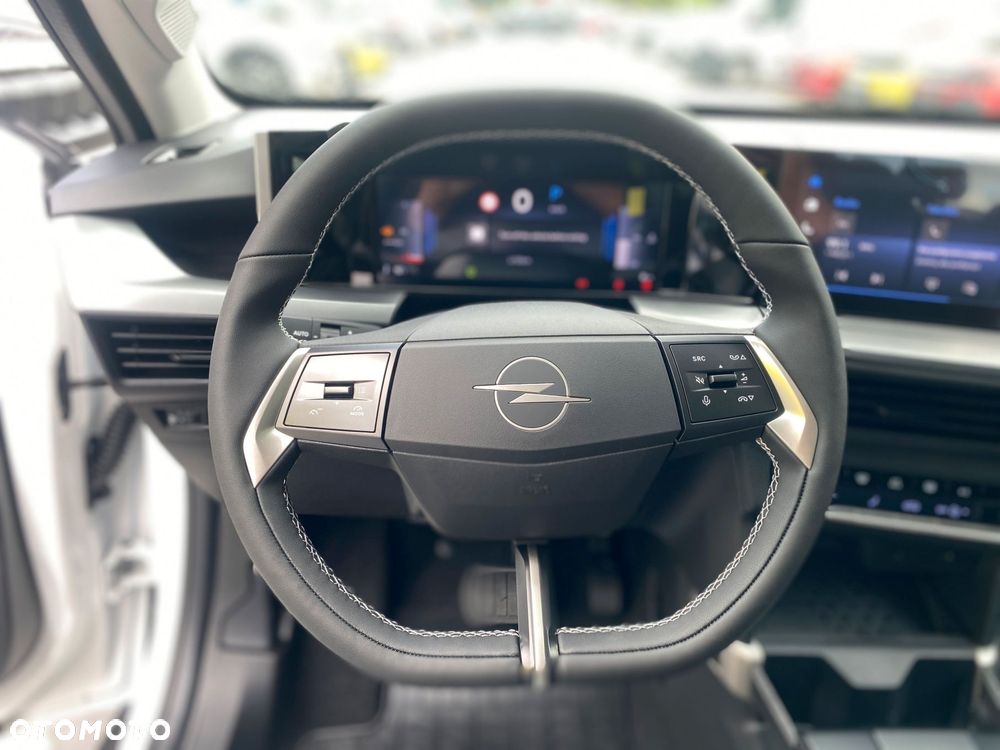 Opel Frontera 1.2 T mHEV GS eDTC6 - 15