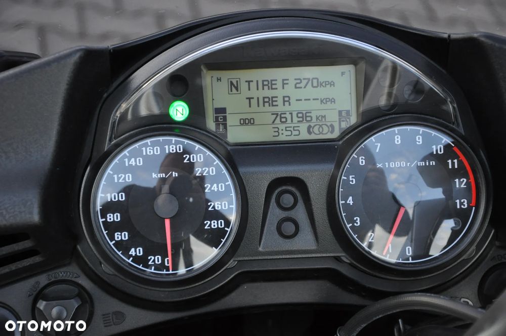 Kawasaki GTR - 11