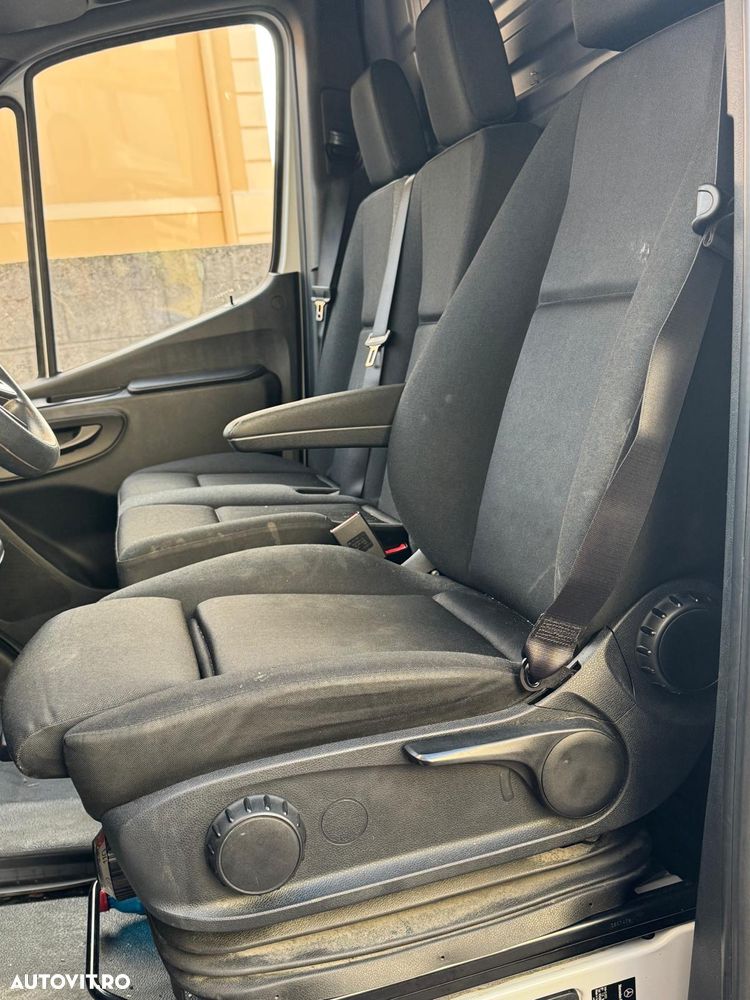 Mercedes-Benz Sprinter 317 CDI 170CP L2H2 RWD 9AT+ - 7